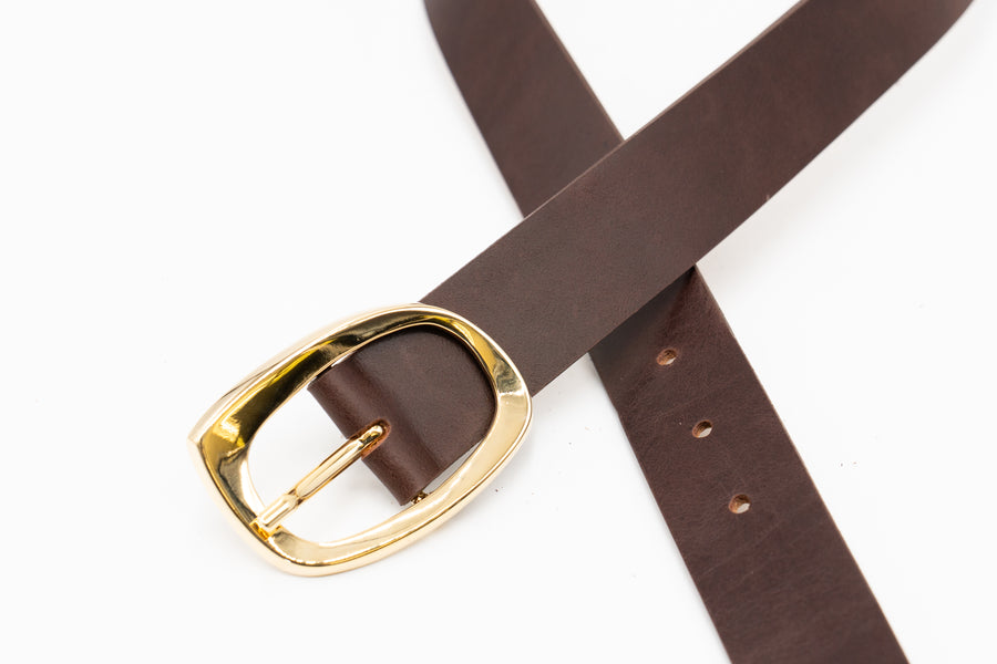 Isabella Belt - Elegant Gold Oval Buckle On Smooth Brown Italian Leather - Streets Ahead