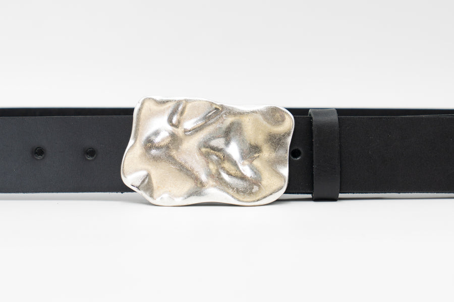 Caspian Belt - Organic Shape Silver Plaque Buckle Smooth Black Italian Leather - Streets Ahead